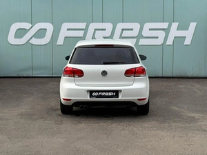 Хетчбэк Volkswagen Golf 2011 года, 799000 рублей, Кропоткин