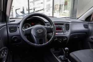Седан Kia Rio 2010 года, 499000 рублей, Ульяновск