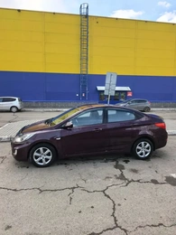 Седан Hyundai Solaris 2012 года, 800000 рублей, Красноярск