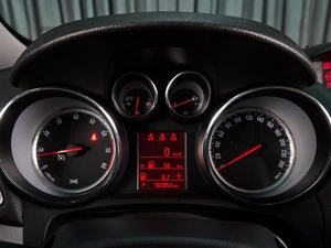 Внедорожник Opel Mokka 2014 года, 945000 рублей, Тюмень