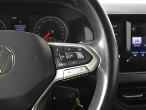 Лифтбек Volkswagen Polo 2021 года, 1638200 рублей, Казань