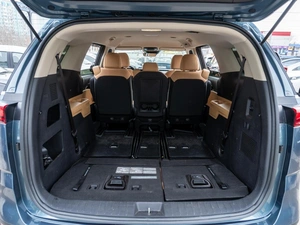 Минивэн Kia Carnival 2021 года, 3699000 рублей, Саратов