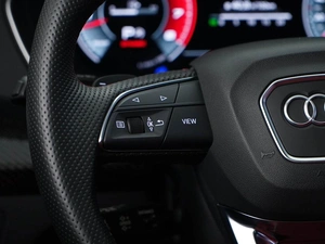 Внедорожник Audi SQ5 2021 года, 7355052 рублей, Москва