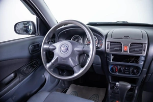 Седан Nissan Almera 2005 года, 429000 рублей, Пермь