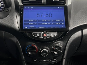 Седан Hyundai Solaris 2012 года, 619900 рублей, Казань