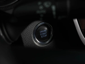 Седан Toyota Camry 2021 года, 2869000 рублей, Воронеж