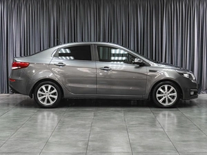 Седан Kia Rio 2016 года, 1199000 рублей, Тюмень