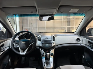 Хетчбэк Chevrolet Cruze 2013 года, 797000 рублей, Красноярск