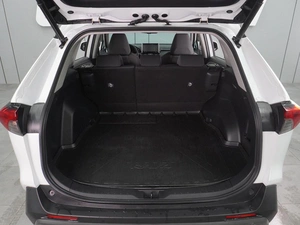 Внедорожник Toyota RAV4 2021 года, 3710000 рублей, Воронеж