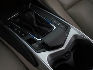 Внедорожник Cadillac SRX 2011 года, 1097779 рублей, Москва