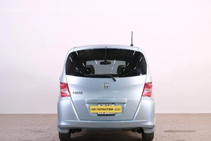 Минивэн Honda Freed 2010 года, 1089000 рублей, Омск