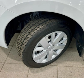 Лифтбек ВАЗ (LADA) Granta 2024 года, 825000 рублей, Красноярск