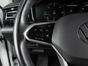 Внедорожник Volkswagen Touareg 2021 года, 6599000 рублей, Воронеж