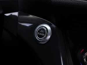 Внедорожник Ford Kuga 2013 года, 1325000 рублей, Краснодар