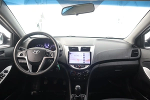 Хэтчбек Hyundai Solaris 2015 года, 890000 рублей, Орёл