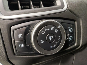 Седан Ford Focus 2011 года, 649900 рублей, Казань