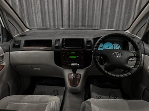 Минивэн Toyota Corolla Spacio 2002 года, 500000 рублей, Красноярск