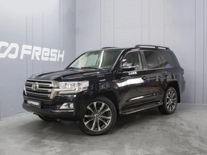 Внедорожник Toyota Land Cruiser 2015 года, 5490000 рублей, Омск