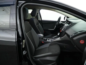Седан Ford Focus 2013 года, 927077 рублей, Москва