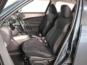 Внедорожник Nissan Juke 2012 года, 1325000 рублей, Аксай