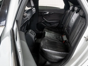 Седан Audi A4 2018 года, 2555000 рублей, Краснодар