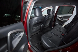 Внедорожник Toyota RAV4 2010 года, 1397000 рублей, Красноярск