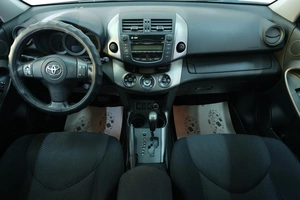 Внедорожник Toyota RAV4 2009 года, 1359000 рублей, Омск