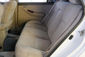 Седан Toyota Corolla 2000 года, 569000 рублей, Омск