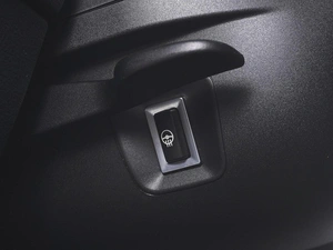 Седан BMW 1 серия 2018 года, 1970000 рублей, Ростов-на-Дону