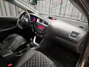 Хетчбэк Kia Ceed 2012 года, 649000 рублей, Красноярск