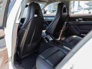 Лифтбек Porsche Panamera 4 2013 года, 3055000 рублей, Краснодар