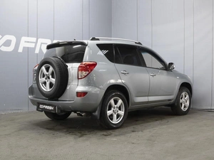 Внедорожник Toyota RAV4 2006 года, 1130000 рублей, Омск
