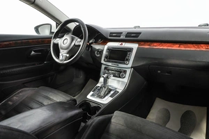 Седан Volkswagen Passat CC 2010 года, 1079000 рублей, Новосибирск