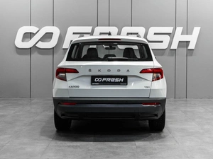 Внедорожник Skoda Karoq 2021 года, 2555000 рублей, Тюмень