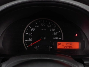 Хетчбэк Nissan March 2016 года, 799000 рублей, Тюмень