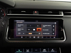 Внедорожник Land Rover Range Rover Velar 2018 года, 3698999 рублей, Москва
