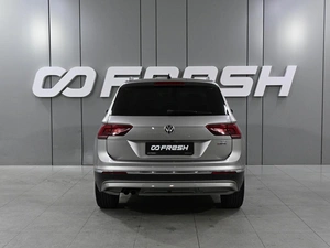 Внедорожник Volkswagen Tiguan 2017 года, 2839000 рублей, Ростов-на-Дону
