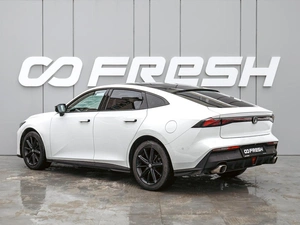 Лифтбек Changan UNI-V 2023 года, 2450000 рублей, Краснодар