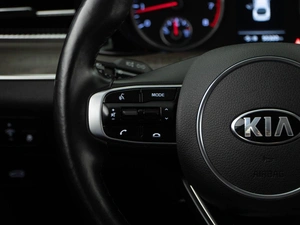 Седан Kia K5 2020 года, 2782444 рублей, Москва