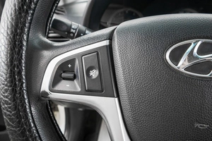 Хетчбэк Hyundai Solaris 2011 года, 799000 рублей, Барнаул