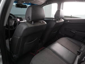 Седан Opel Astra 2010 года, 649000 рублей, Воронеж