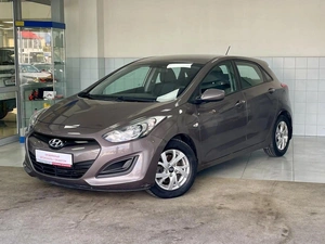 Хетчбэк Hyundai i30 2014 года, 1136000 рублей, Красноярск