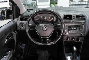 Седан Volkswagen Polo 2017 года, 1019000 рублей, Петрозаводск