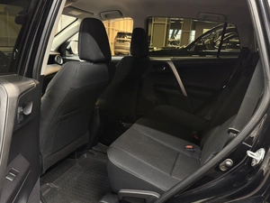 Внедорожник Toyota RAV4 2018 года, 2797000 рублей, Красноярск