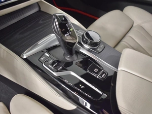 Седан BMW 5 серия 2021 года, 5889900 рублей, Казань