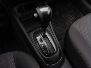 Седан Kia Rio 2010 года, 599000 рублей, Саратов