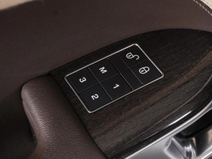 Внедорожник Land Rover Range Rover Sport 2018 года, 5296000 рублей, Красный Пахарь