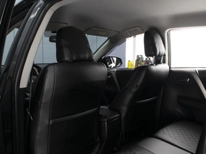 Внедорожник Toyota RAV4 2013 года, 1625000 рублей, Омск