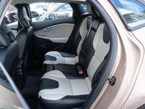 Хетчбэк Volvo V40 Cross Country 2013 года, 1335000 рублей, Волгоград