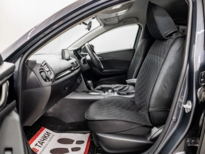 Седан Mazda Axela 2015 года, 1325000 рублей, Красноярск